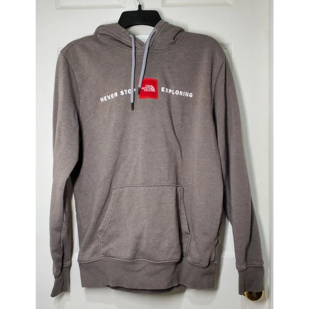 The North Face Mens Medium Hoodie Gray “Never Stop Exploring” Pullover F21 A3Y9J
